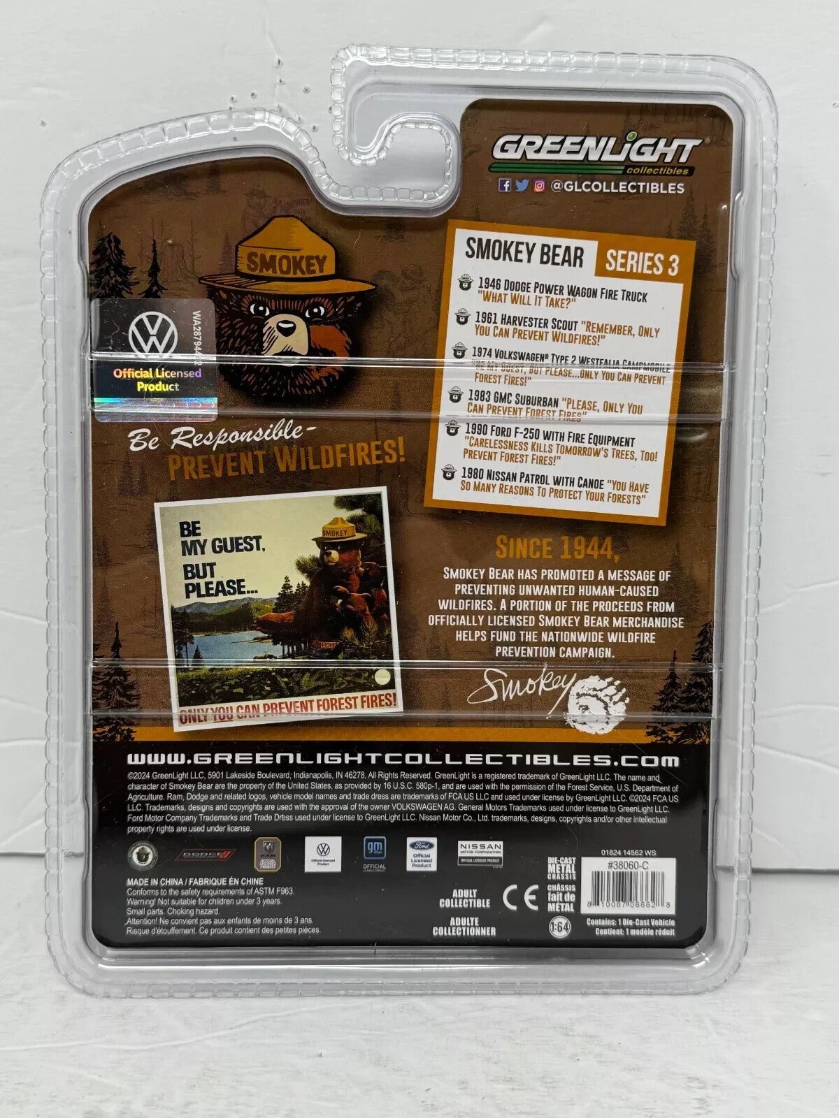 Greenlight "Smokey Bear Series 3" - 1974 VW Type 2 T2 Westfalia Campmobile - FranksFunkyStuff