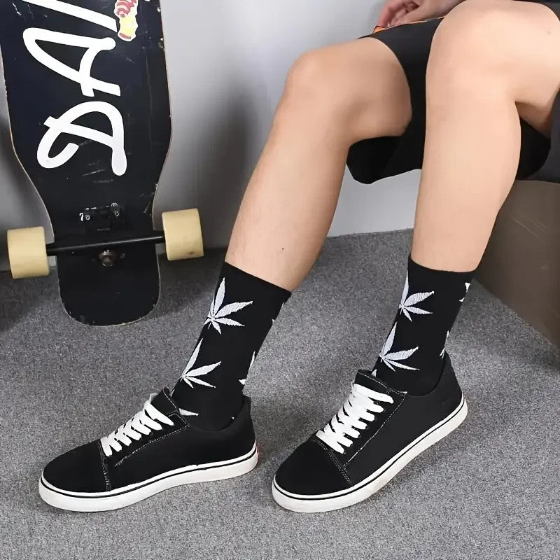 2 Pairs 420 Trendy Leaf Pattern Crew Socks One Size - FranksFunkyStuff