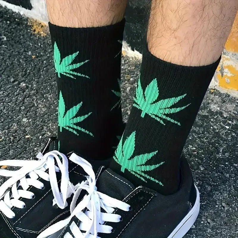 2 Pairs 420 Trendy Leaf Pattern Crew Socks One Size - FranksFunkyStuff