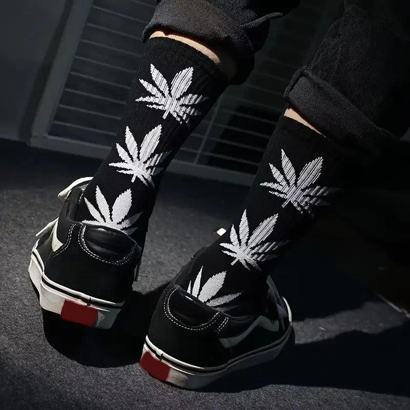 2 Pairs 420 Trendy Leaf Pattern Crew Socks One Size - FranksFunkyStuff
