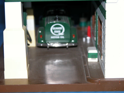2001 Golden Wheel Quaker State Gas Station Die - o - rama - FranksFunkyStuff