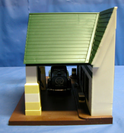 2001 Golden Wheel Quaker State Gas Station Die - o - rama - FranksFunkyStuff