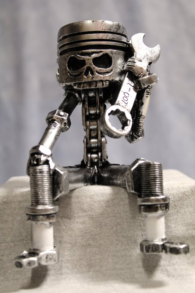 Piston Man Sculpture, Skull Gear Face Tabletop Mechanic with Wrench