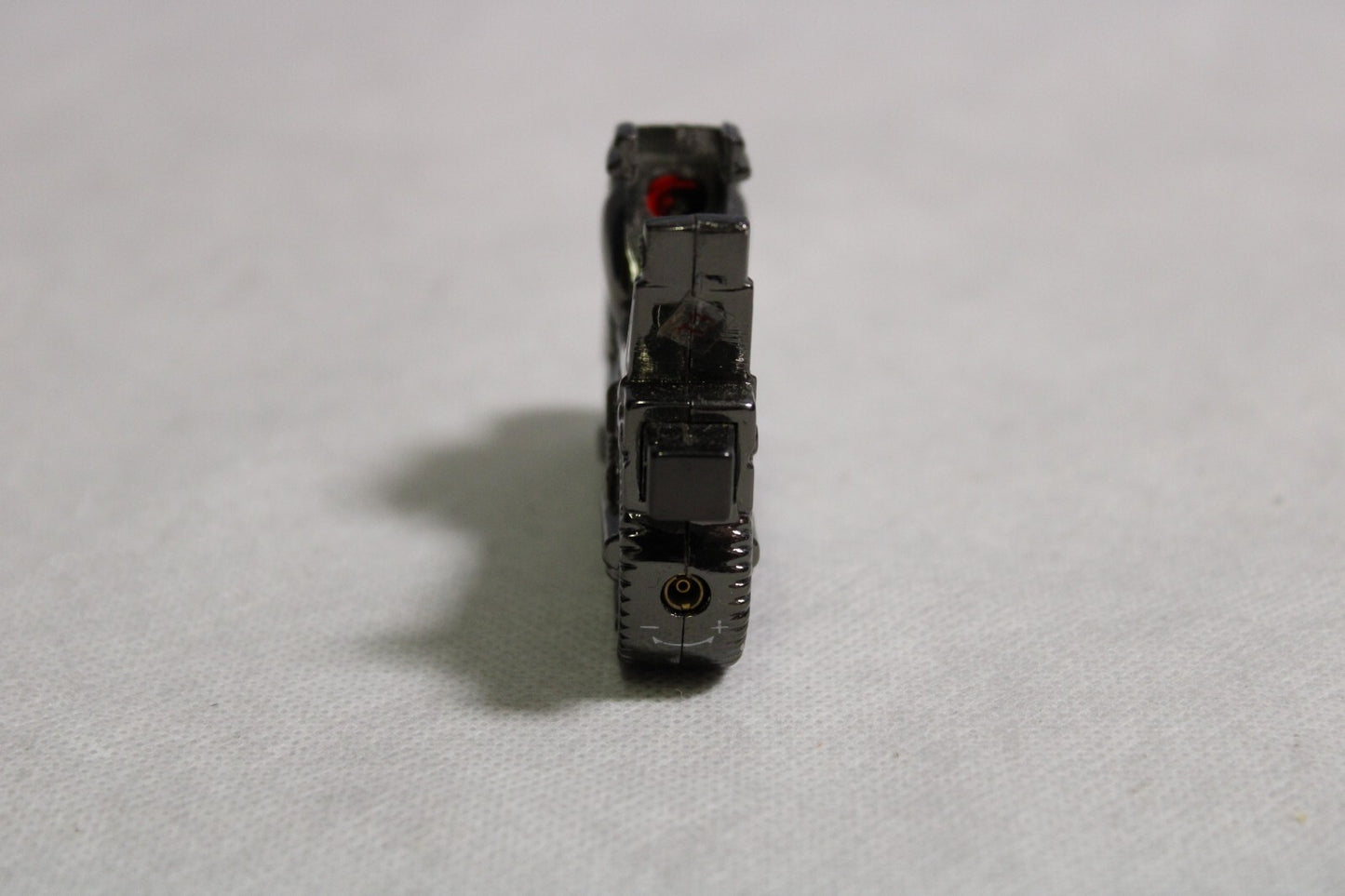418203