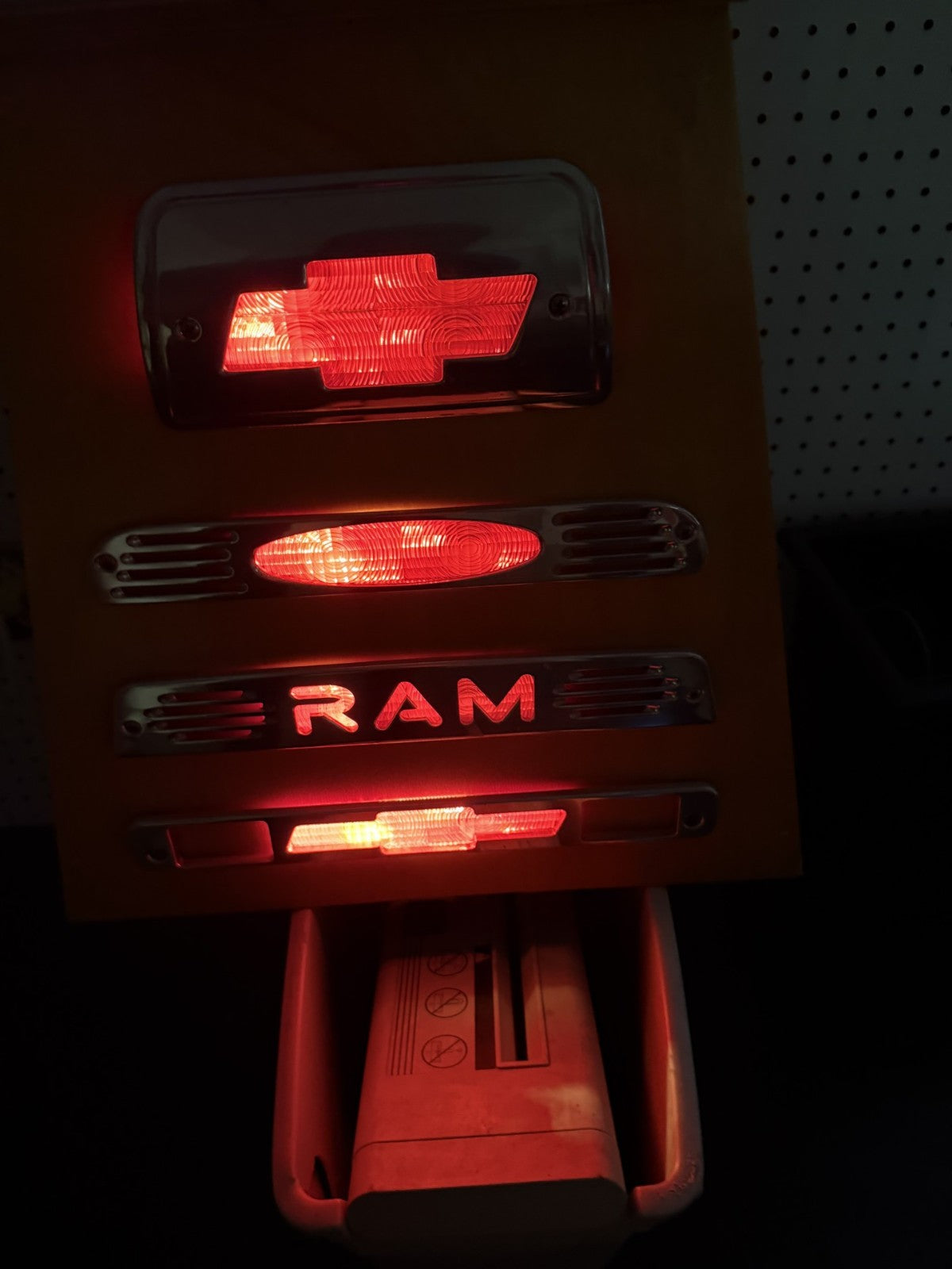 Vintage 1980's Billet Light Display, Car Retail showroom, Man Cave , Garage !4