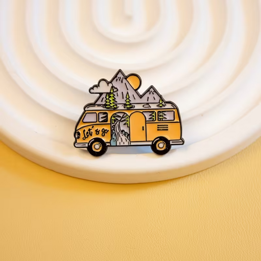 Cartoon Bus Enamel Pin, Casual Style Zinc Alloy Brooch for Apparel And Bags0