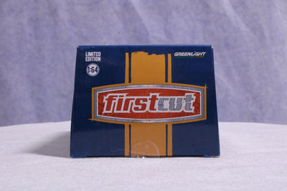 NEW  Licensed Volkswagen Type 2 Bus, Two Buses in Factory Box13