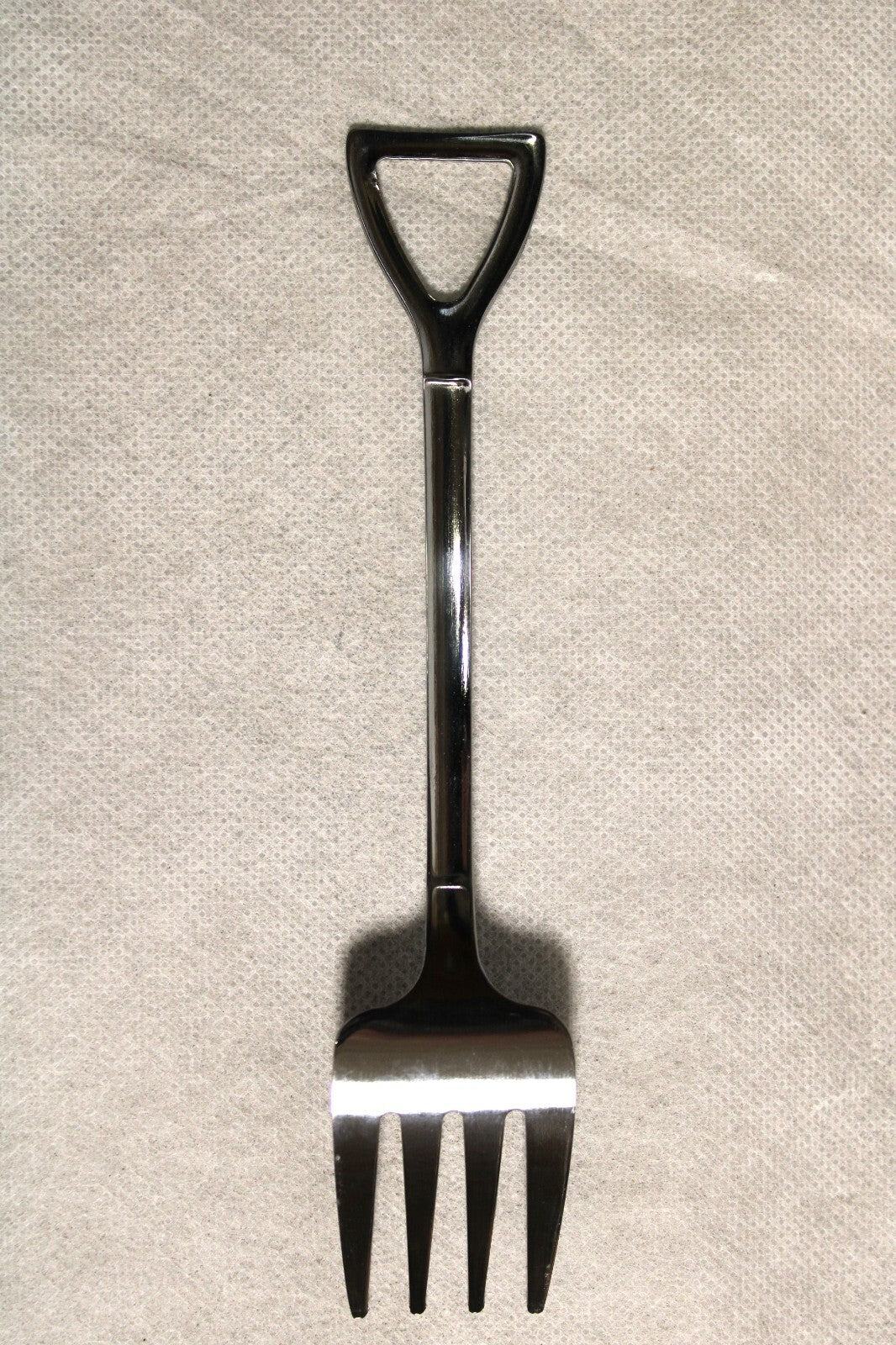 418331