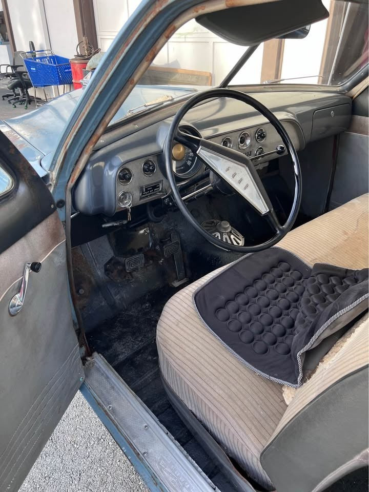 1951 Ford Shoe Box 9