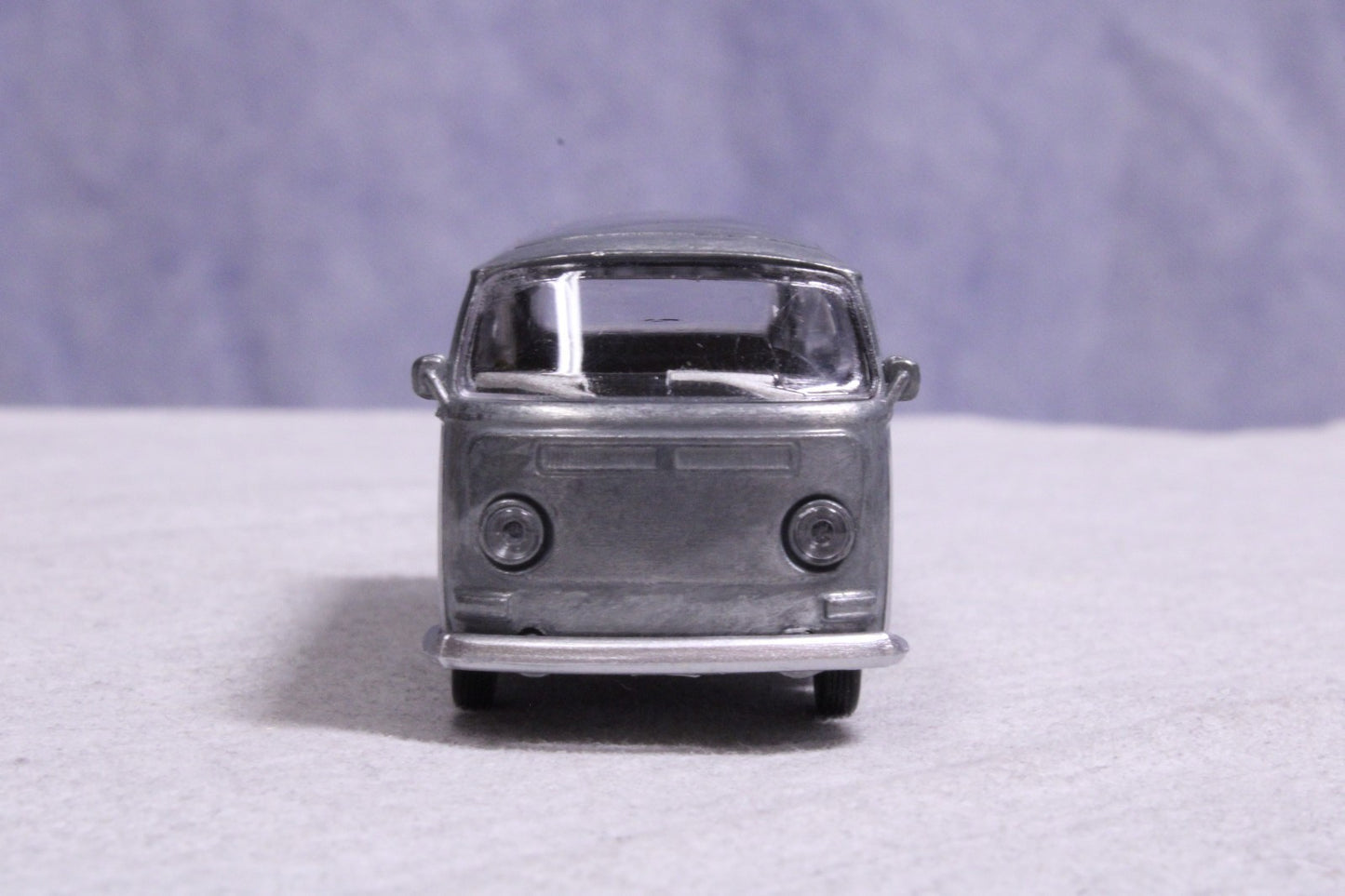 NEW  Licensed Volkswagen Type 2 Bus, Two Buses in Factory Box4