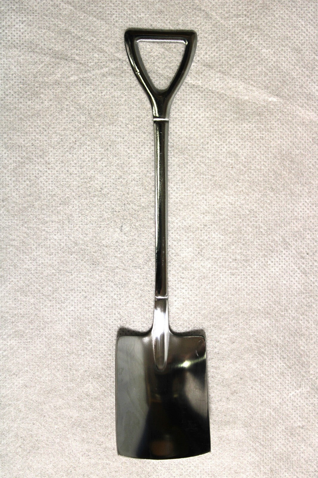 418228