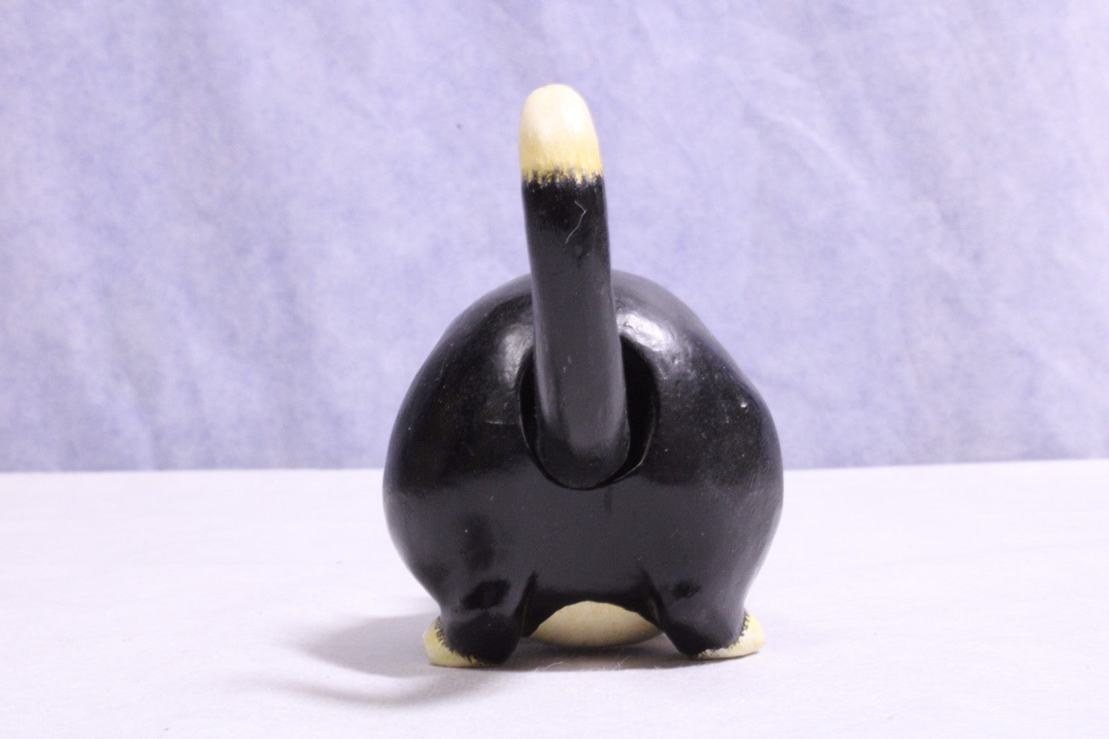 Bobblehead Cat Figurine with Goldfish3