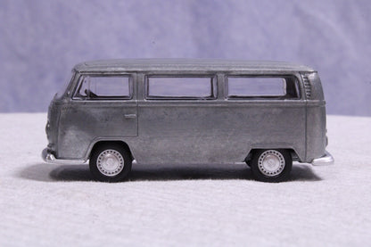 NEW  Licensed Volkswagen Type 2 Bus, Two Buses in Factory Box3