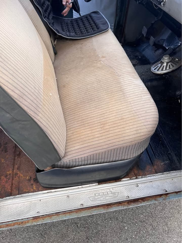 1951 Ford Shoe Box 16