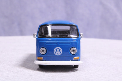 NEW  Licensed Volkswagen Type 2 Bus, Two Buses in Factory Box9
