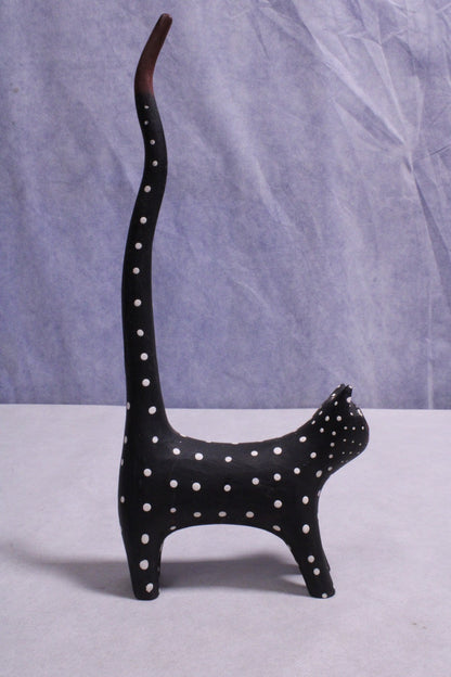 NEW Cat Figurine with Super Long Tail1