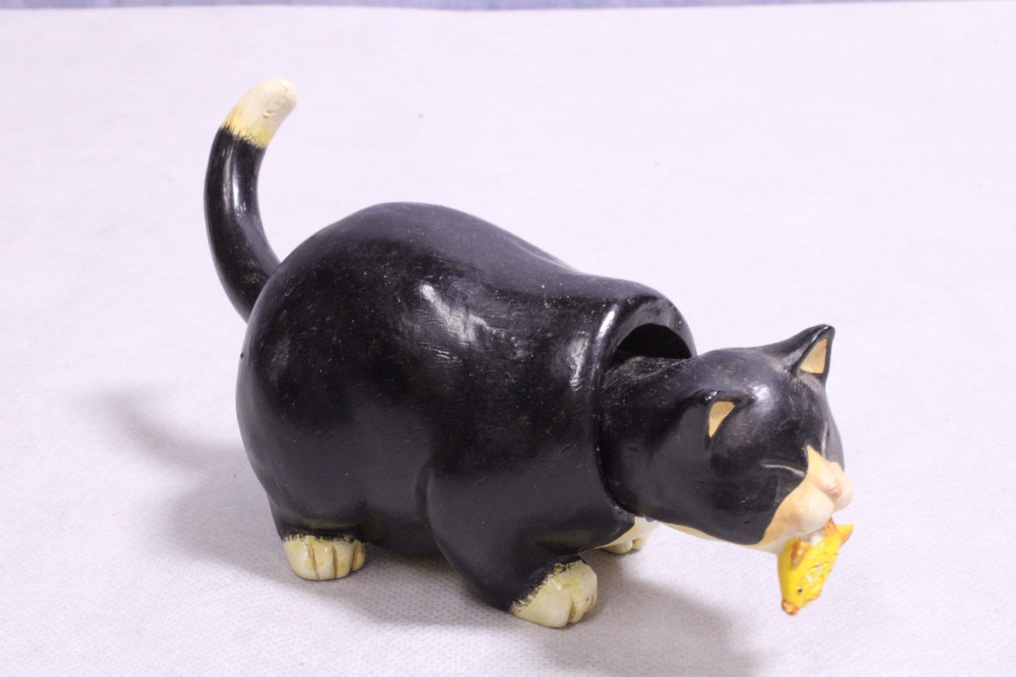 Bobblehead Cat Figurine with Goldfish0