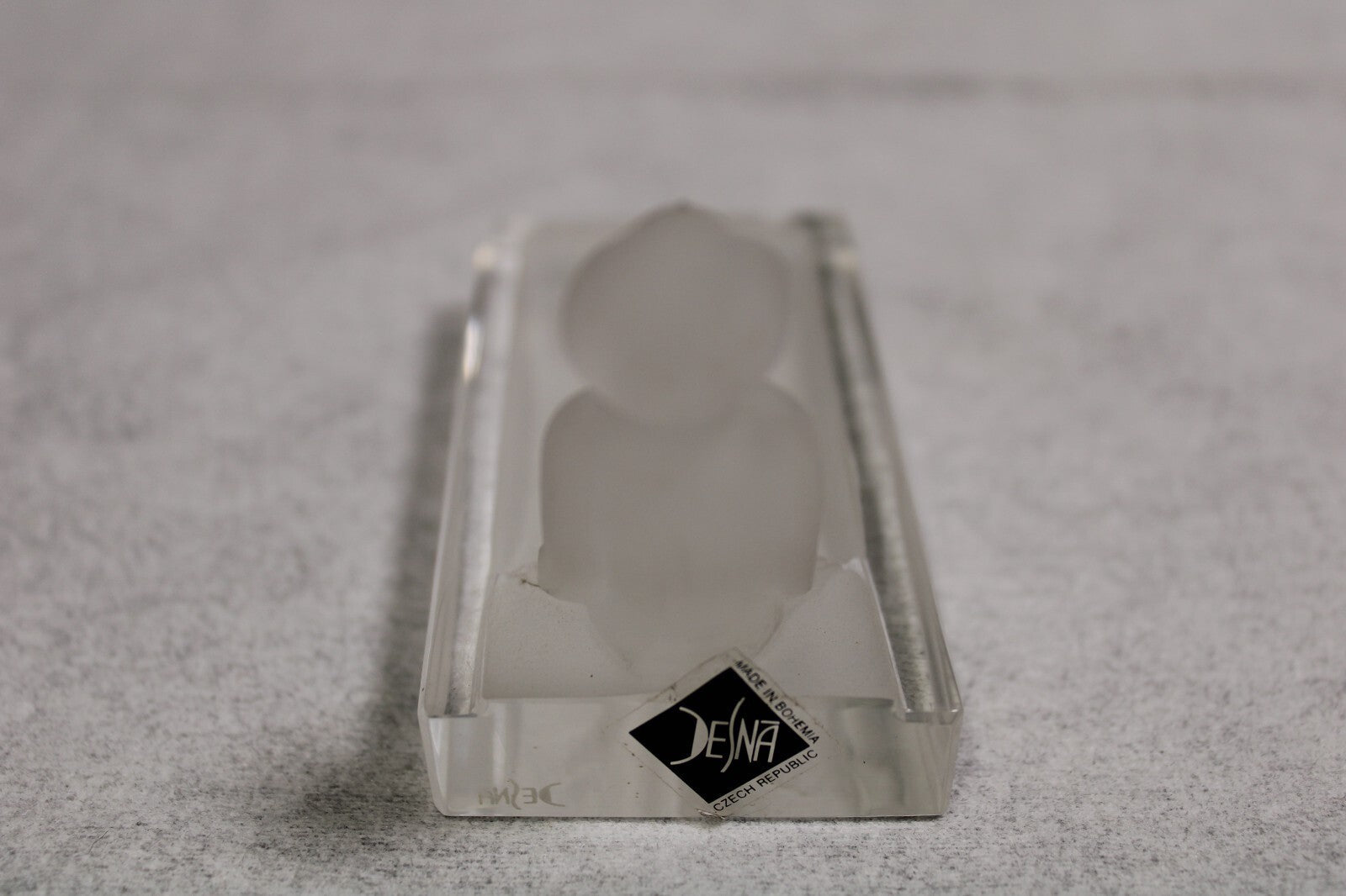 Desna Handmade, Lady in Bath, Frosted and Clear Glass - FranksFunkyStuff