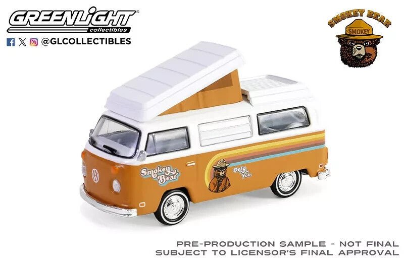 Greenlight "Smokey Bear Series 3" - 1974 VW Type 2 T2 Westfalia Campmobile - FranksFunkyStuff