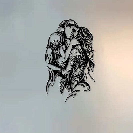 NEW Couple Hugging Metal Sculpture, Silhouette - FranksFunkyStuff