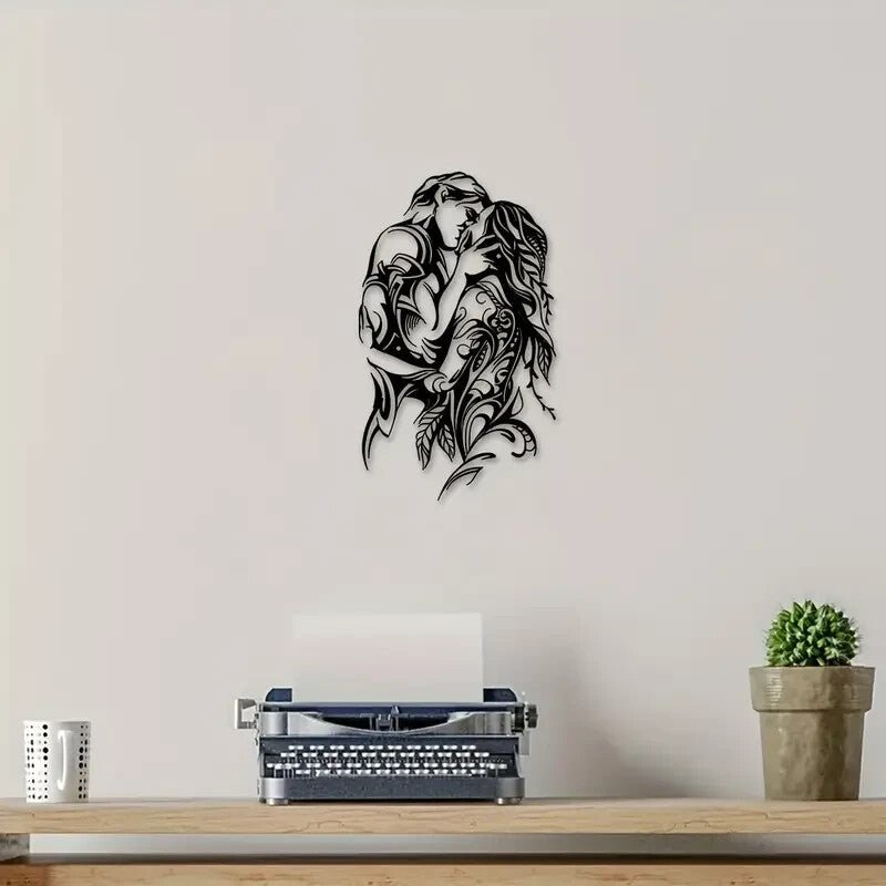 NEW Couple Hugging Metal Sculpture, Silhouette - FranksFunkyStuff