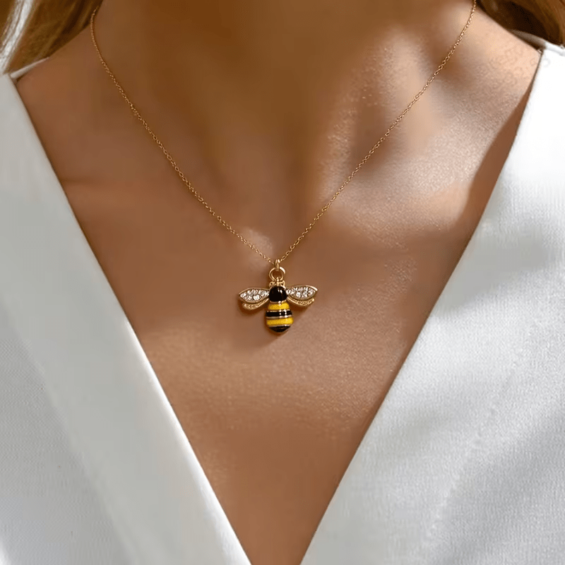 NEW Elegant Zinc Alloy Bee Pendant Necklace with Rhinestone Accents - FranksFunkyStuff