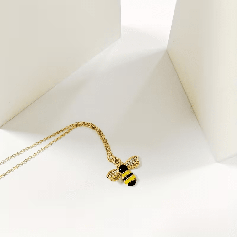 NEW Elegant Zinc Alloy Bee Pendant Necklace with Rhinestone Accents - FranksFunkyStuff