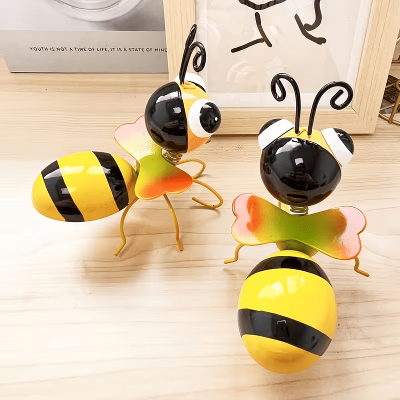 NEW Matal 3D Bee Garden Decor Set of 2 - FranksFunkyStuff