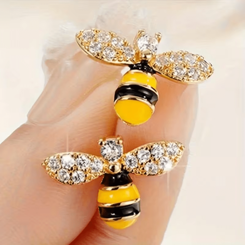 NEW Synthetic Little Bumble Bee Earrings - FranksFunkyStuff
