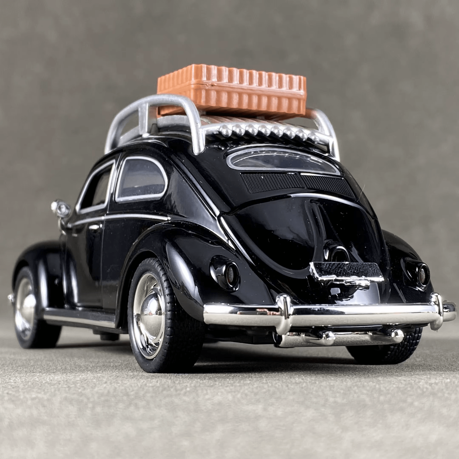 NEW Volkswagen Bug Die Cast W/ Opening Doors , Hood and Decklid W/luggage - FranksFunkyStuff