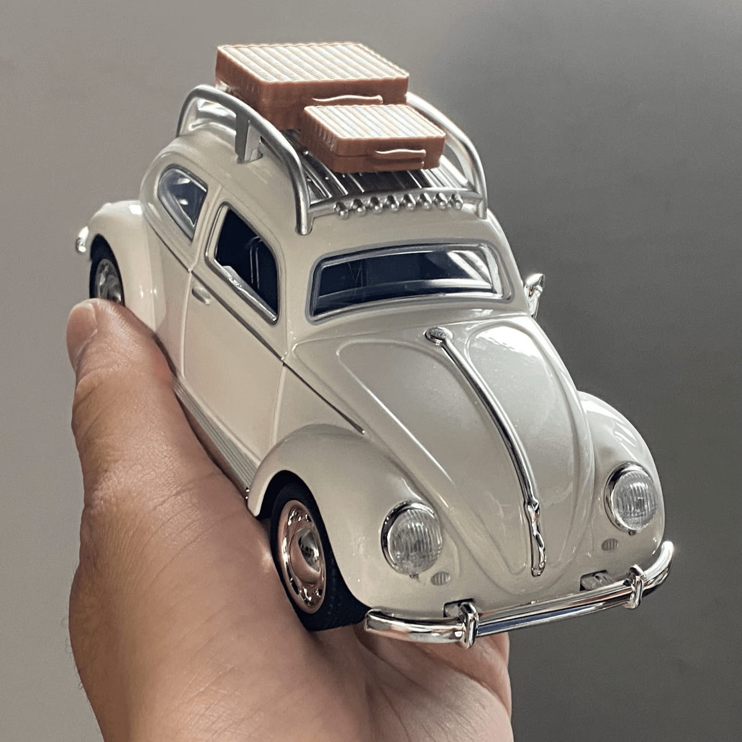 NEW Volkswagen Bug Die Cast W/ Opening Doors , Hood and Decklid W/luggage - FranksFunkyStuff