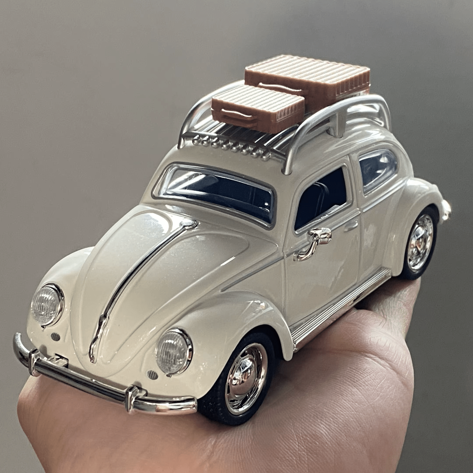 NEW Volkswagen Bug Die Cast W/ Opening Doors , Hood and Decklid W/luggage - FranksFunkyStuff