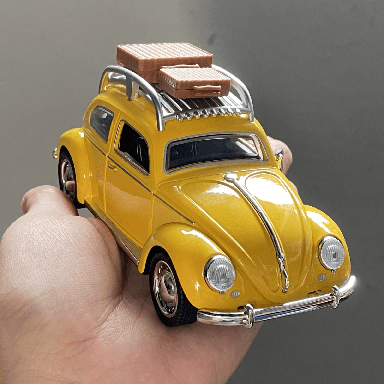 NEW Volkswagen Bug Die Cast W/ Opening Doors , Hood and Decklid W/luggage - FranksFunkyStuff