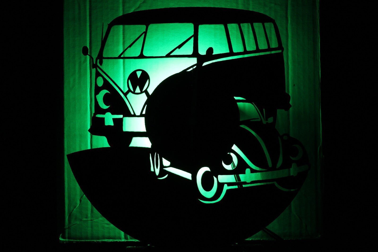 NEW Volkswagen Bus, Bug Light up Clock, Multi Color W/Wireless Remote Control - FranksFunkyStuff