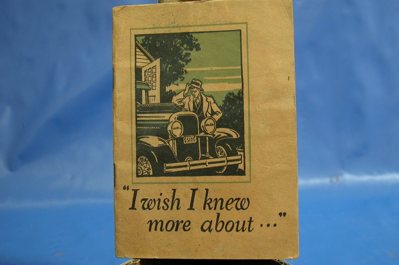 ORIGINAL 1929 Gargoyle/Mobiloil/Vacuum oil company Oil information book - FranksFunkyStuff