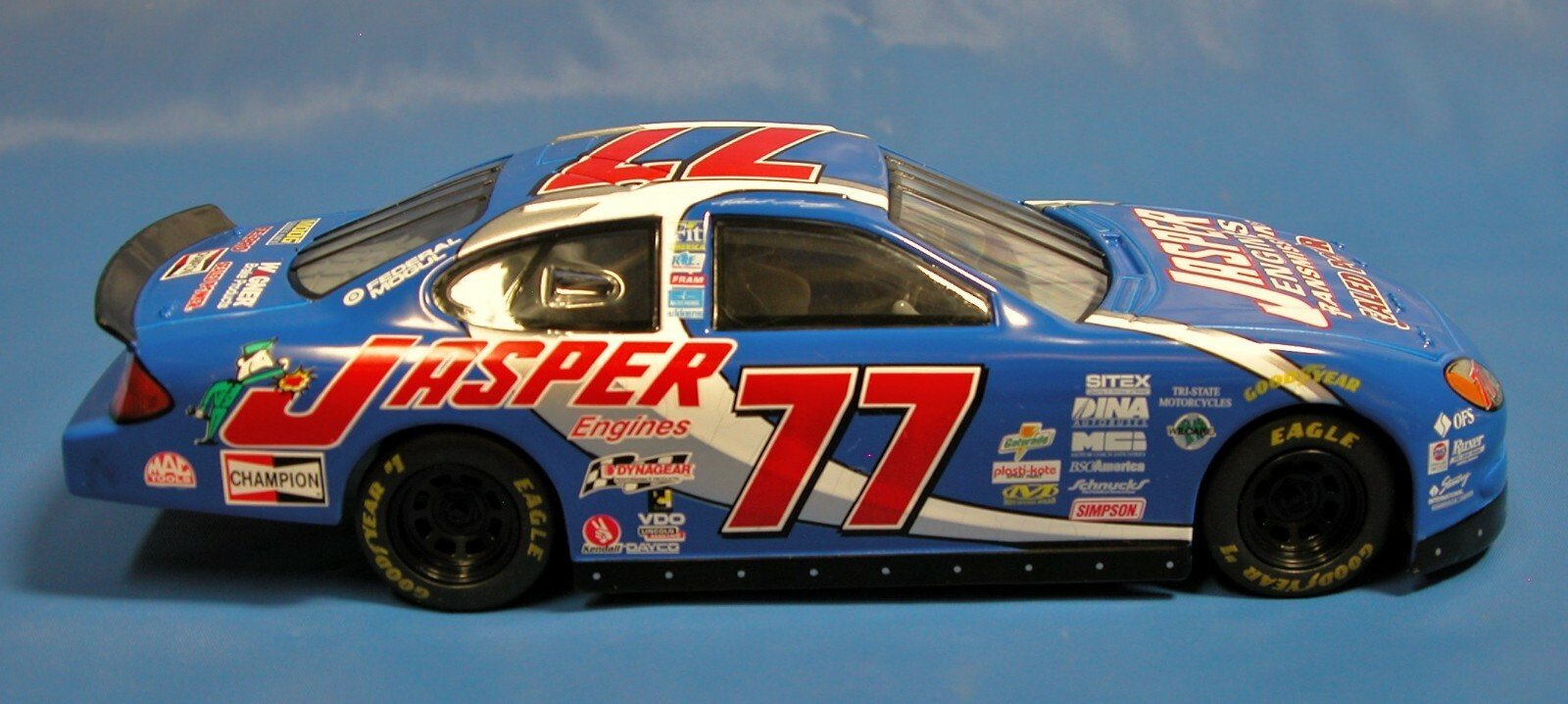 Racing Champions Jasper Engines & Transmission 1:24 Scale Die - Cast Stock Car 77 - FranksFunkyStuff
