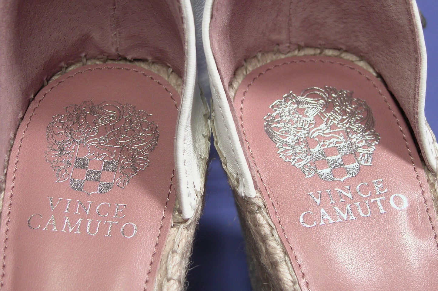 Vince Camuto womens Leera Espadrille Wedge Sandal 9M US - FranksFunkyStuff