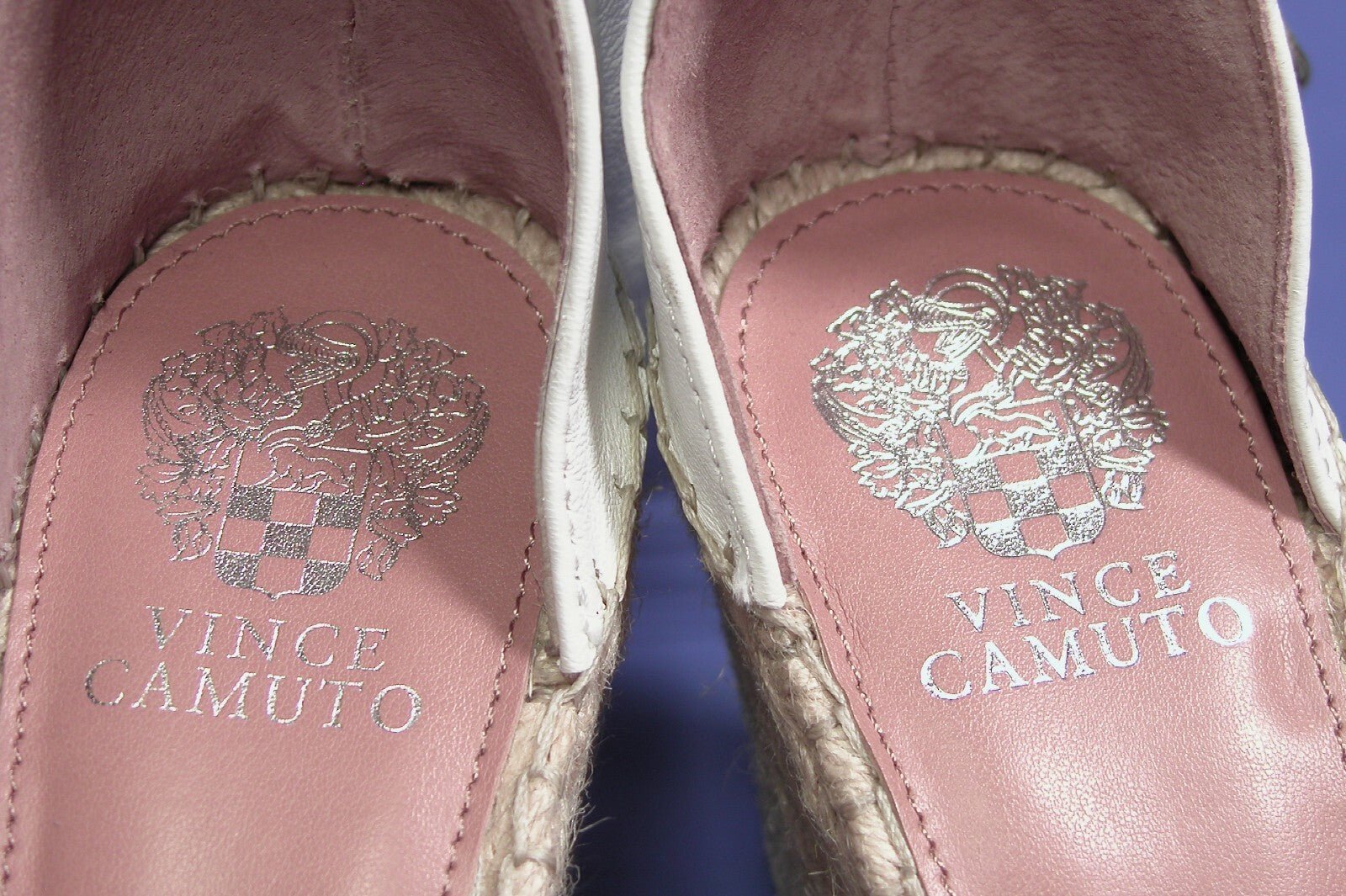 Vince Camuto womens Leera Espadrille Wedge Sandal 9M US - FranksFunkyStuff