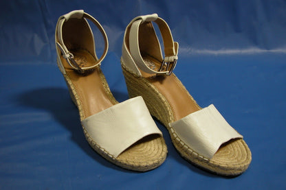 Vince Camuto womens Leera Espadrille Wedge Sandal 9M US - FranksFunkyStuff
