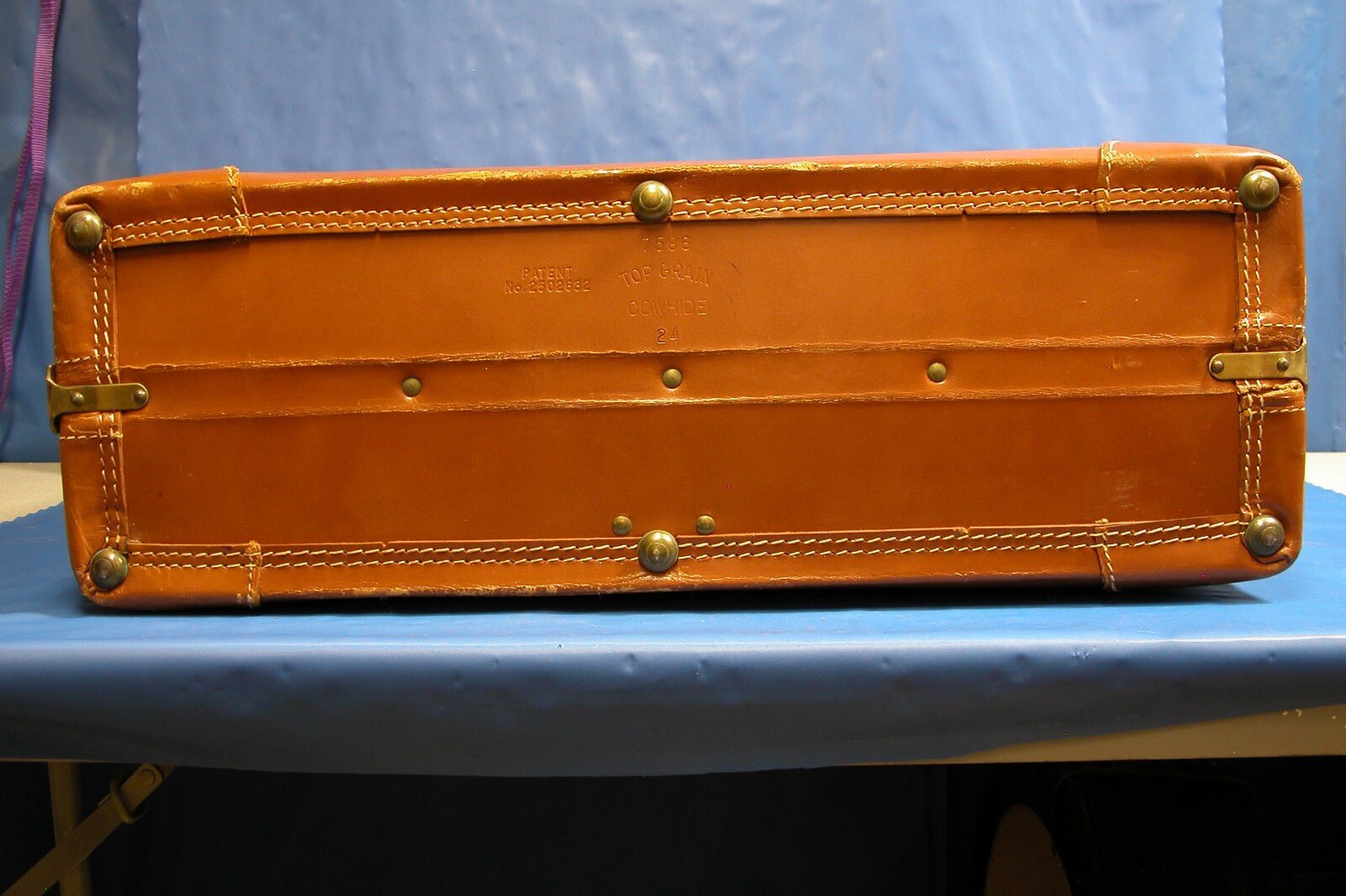 Vintage 1930 - 1940 PLATT GUARDSMAN Leather Suitcase Hard Case Luggage Tan - FranksFunkyStuff