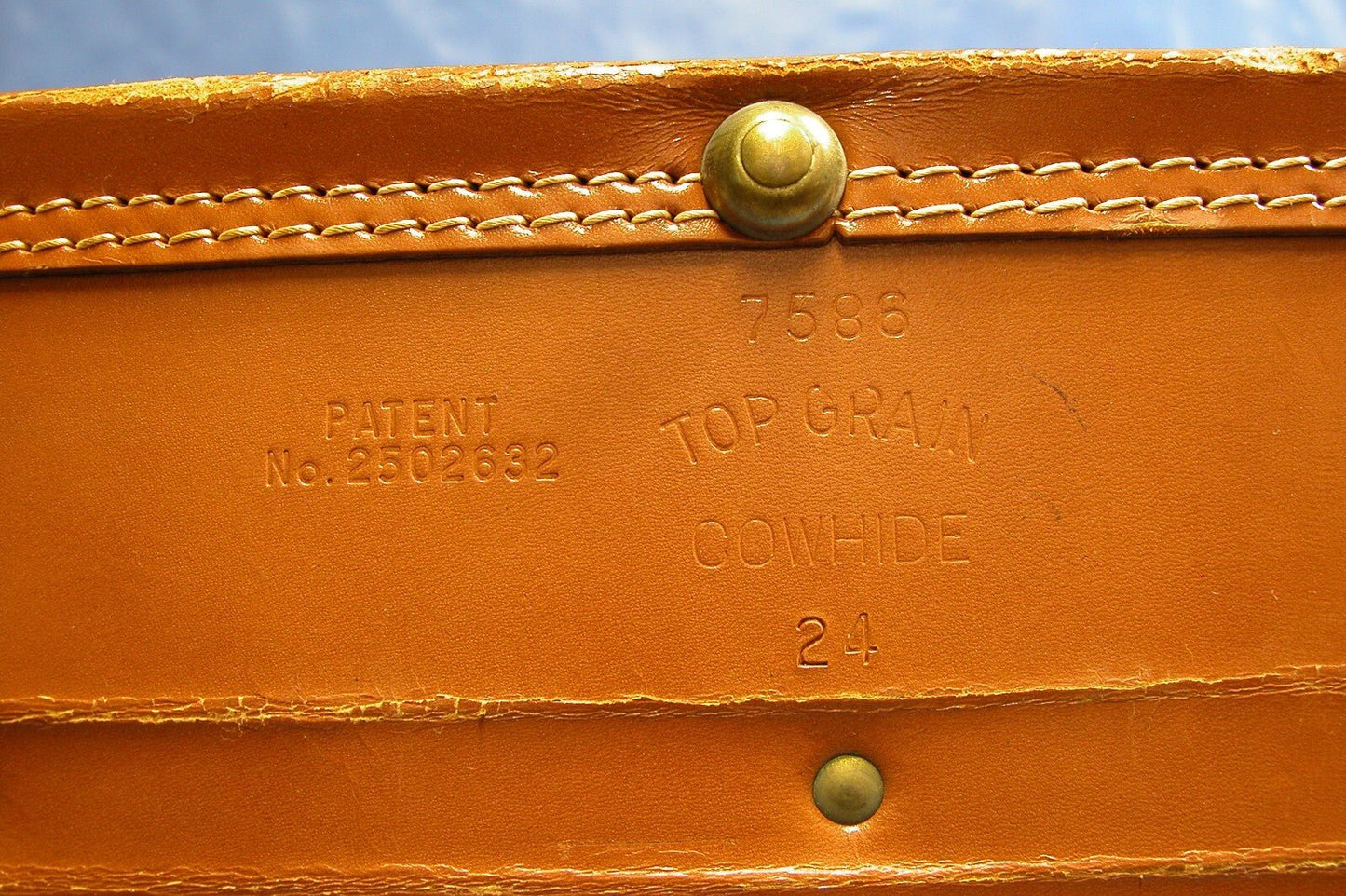 Vintage 1930 - 1940 PLATT GUARDSMAN Leather Suitcase Hard Case Luggage Tan - FranksFunkyStuff
