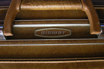 Vintage 1970's Airway Hardcase Suitcase - FranksFunkyStuff