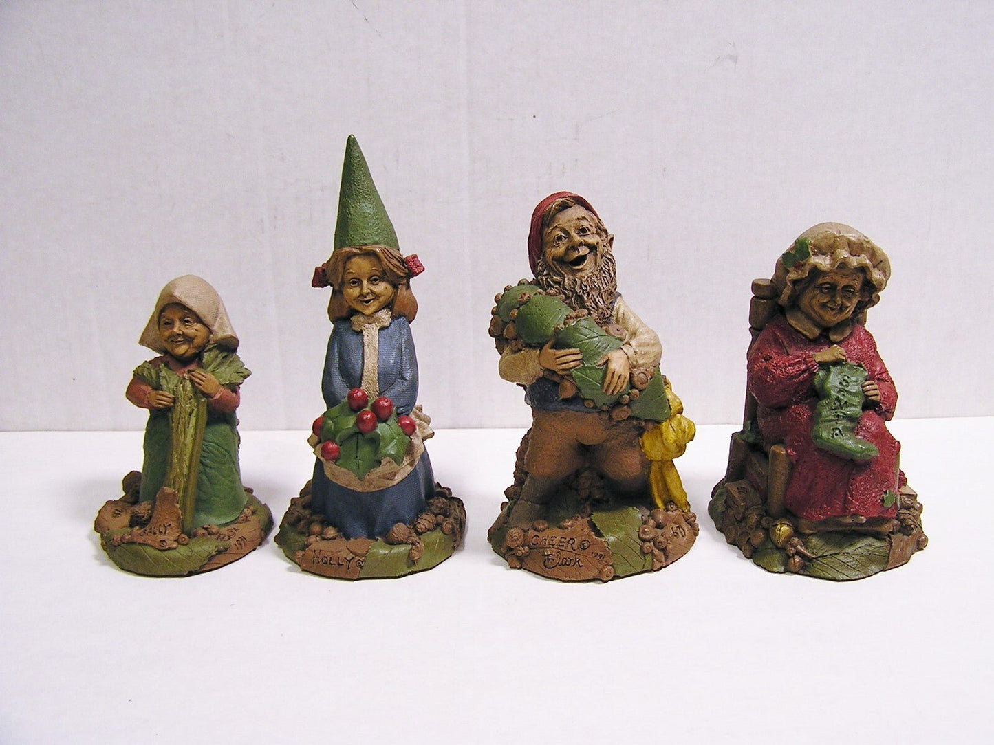 Vintage Tom Clark's Christmas Figurines Four Pieces One Price - FranksFunkyStuff
