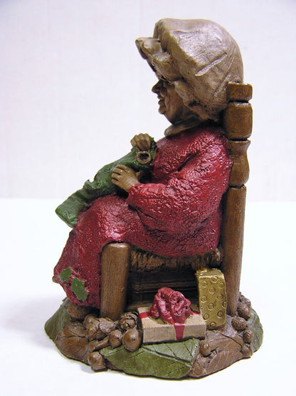 Vintage Tom Clark's Christmas Figurines Four Pieces One Price - FranksFunkyStuff