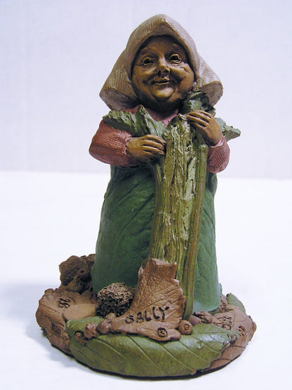 Vintage Tom Clark's Christmas Figurines Four Pieces One Price - FranksFunkyStuff