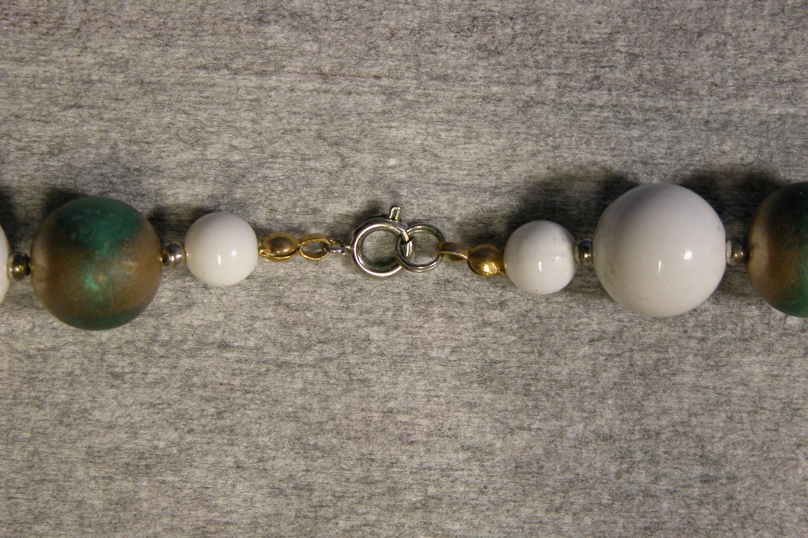 Vintage White & Gold Beaded Necklace w/ Second Row of 5 Beads - FranksFunkyStuff