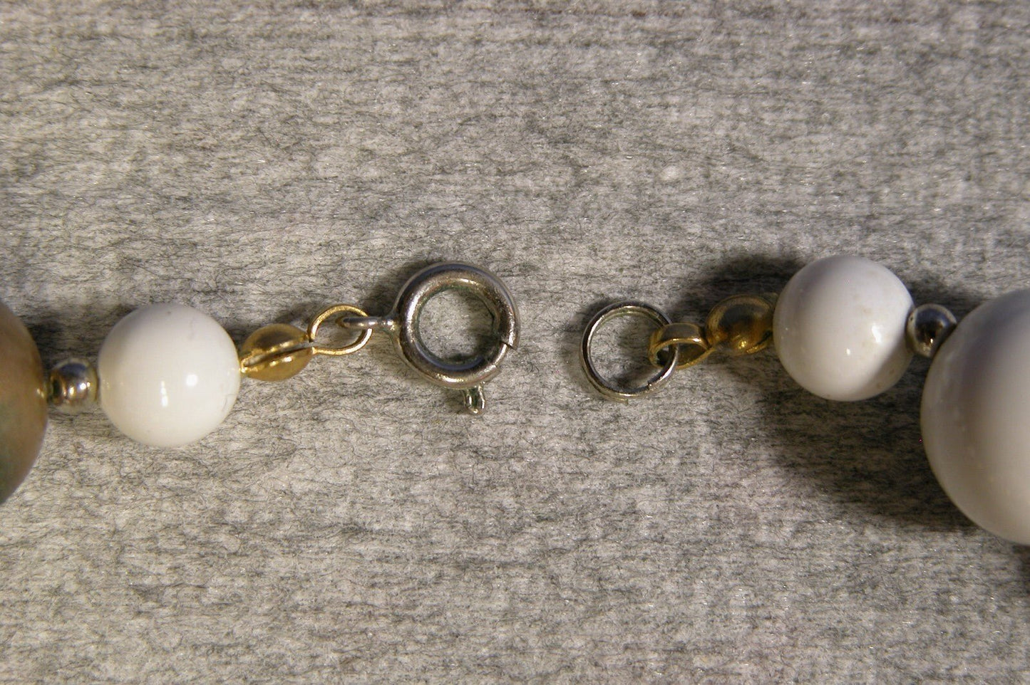 Vintage White & Gold Beaded Necklace w/ Second Row of 5 Beads - FranksFunkyStuff