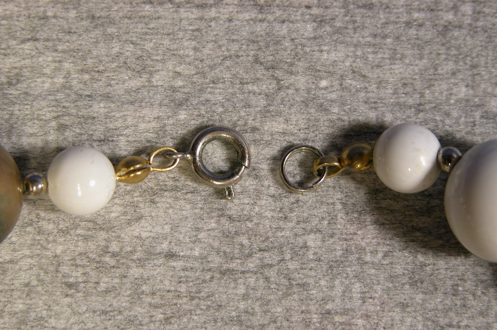 Vintage White & Gold Beaded Necklace w/ Second Row of 5 Beads - FranksFunkyStuff