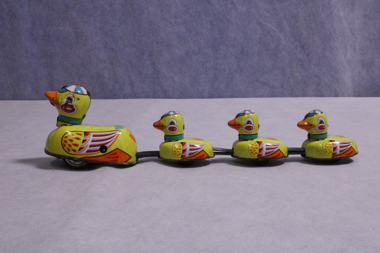 Vintage Wind-up Tin Toy "Mother Duck and Three Ducklings" - FranksFunkyStuff